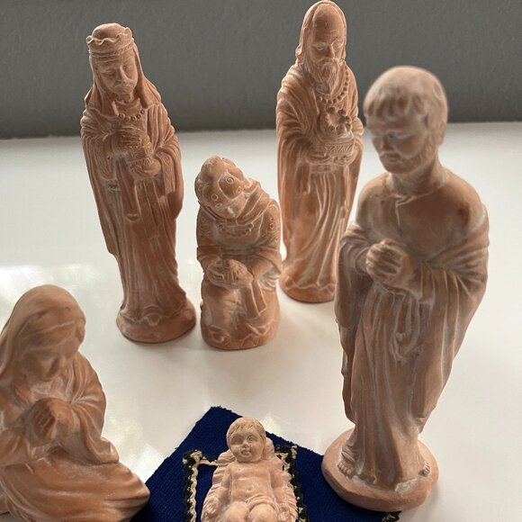 Christmas Nativity Scene - Picture 13 of 13